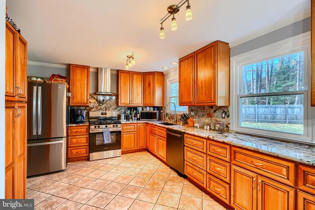 $749,999 | 4 Valley Oak Court, Lutherville-Timonium, MD 21093