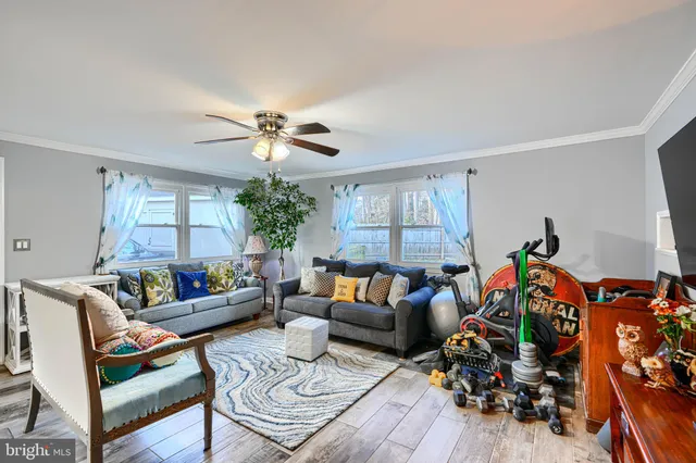 $749,999 | 4 Valley Oak Court, Lutherville-Timonium, MD 21093