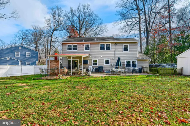 $749,999 | 4 Valley Oak Court, Lutherville-Timonium, MD 21093