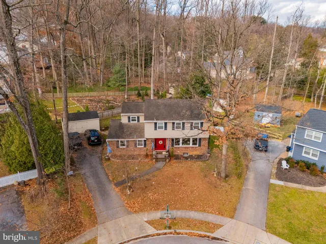 $749,999 | 4 Valley Oak Court, Lutherville-Timonium, MD 21093