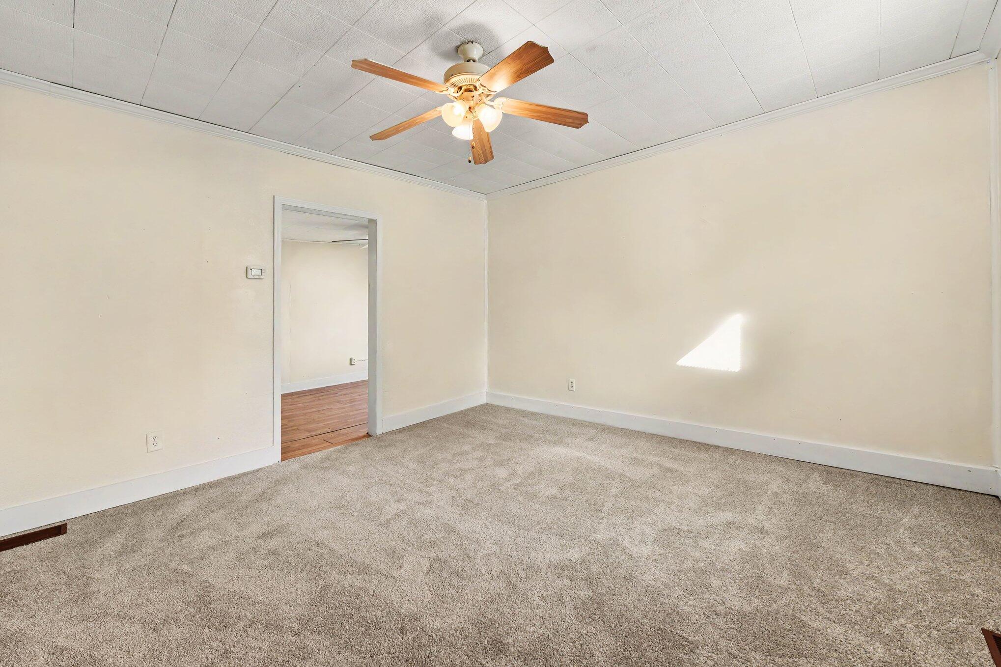 112 High Street Butler, KY 41006 - Photo 20 of 32 014_file_4545