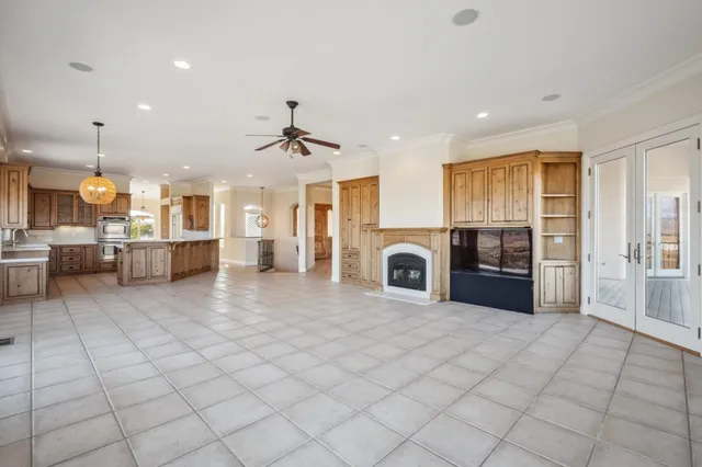 a view of a yard and entertaining space