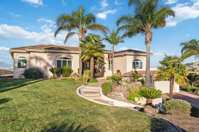 $1,585,000 | 4165 Ashford Circle, Hollister, CA 95023