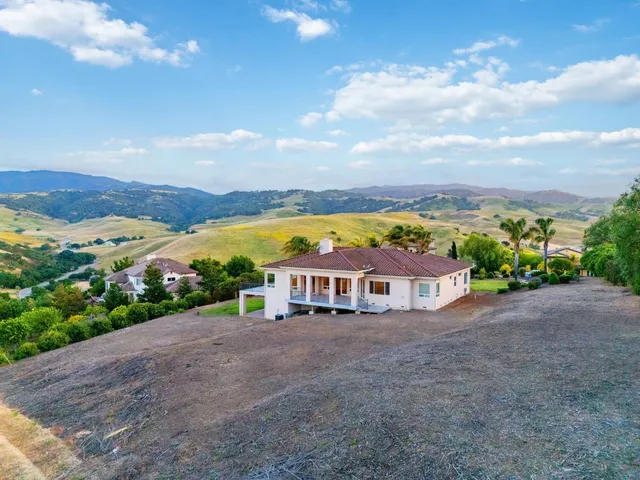 $1,585,000 | 4165 Ashford Circle, Hollister, CA 95023