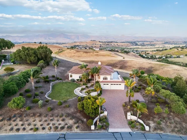 $1,585,000 | 4165 Ashford Circle, Hollister, CA 95023
