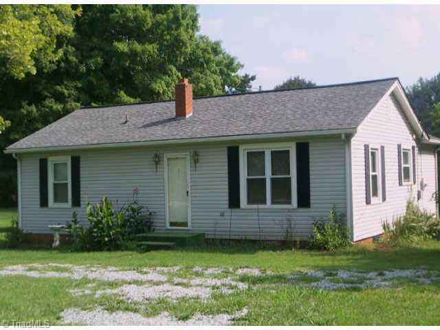 5 Owens Road Lexington, NC 27292 - Photo 1 of 3 Exterior Front.