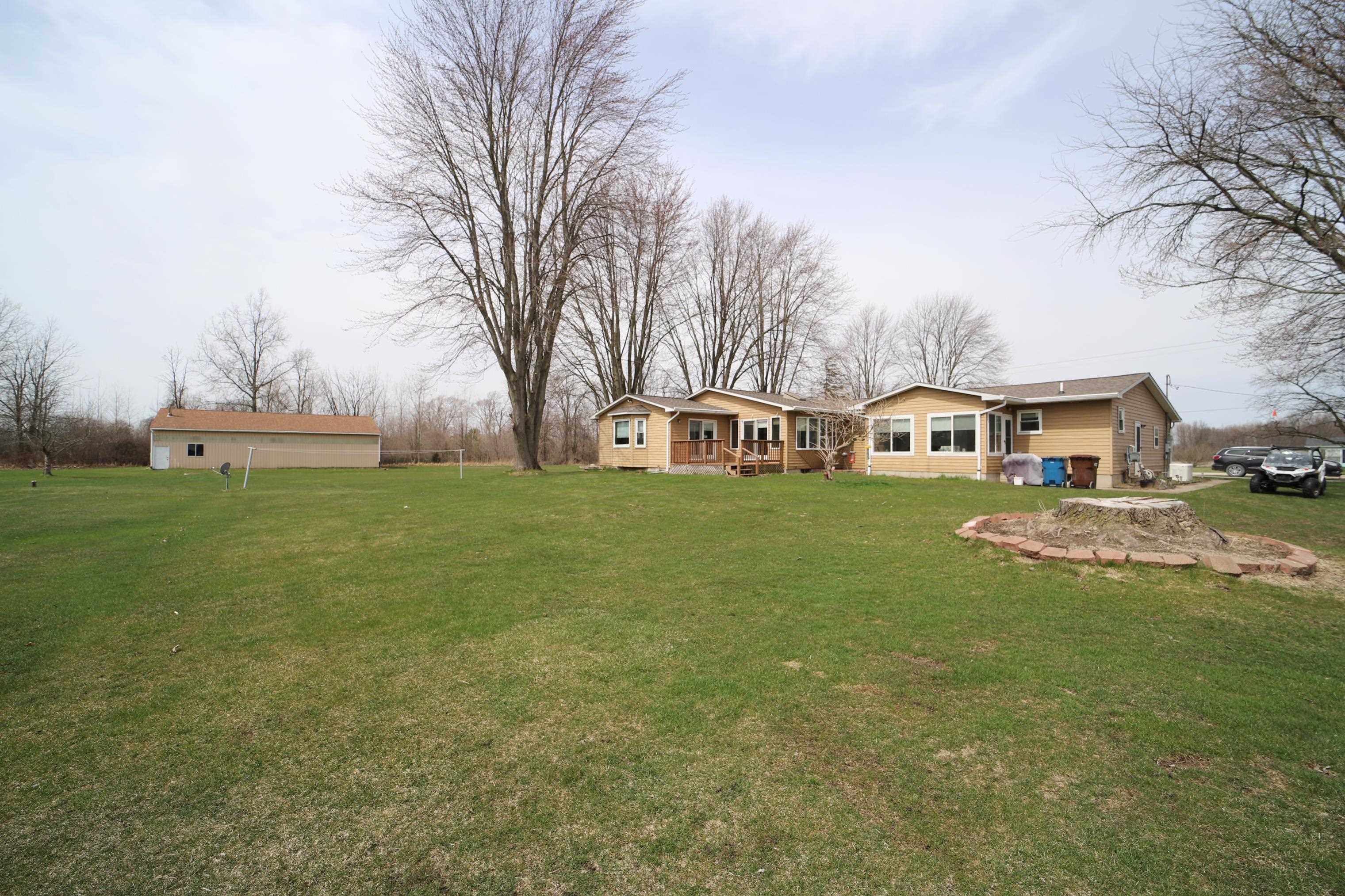 11311 Farrand Road Montrose, MI 48457 - Photo 29 of 44 50105603-28.JPG