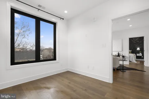 $520,000 | 1002 Rhode Island Avenue Northeast, Unit 8, Washington, DC 20018