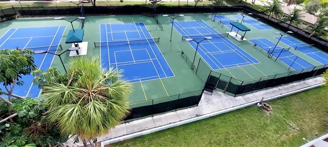 $165,000 | 4650 Washington Street, Unit 210, Hollywood, FL 33021