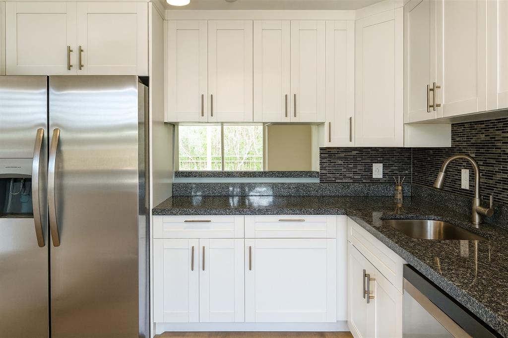 4650 Washington Street, Unit 210 Hollywood, FL 33021 - Photo 4 of 24