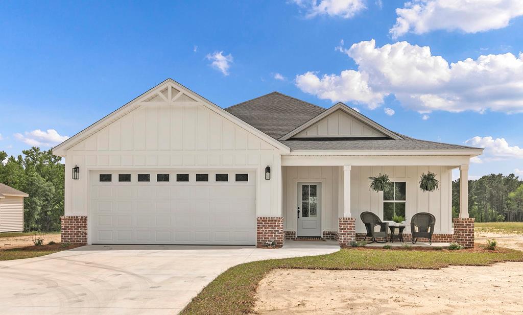 158 Oscar Godwin Road Dothan, AL 36301 - Photo 1 of 36 Main View