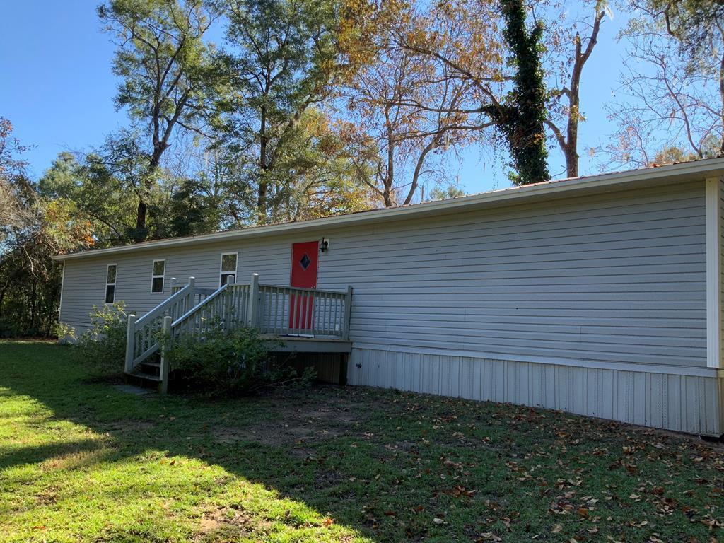 1095 Rugby Avenue Summerton, SC 29148 - Photo 20 of 26 rugby19