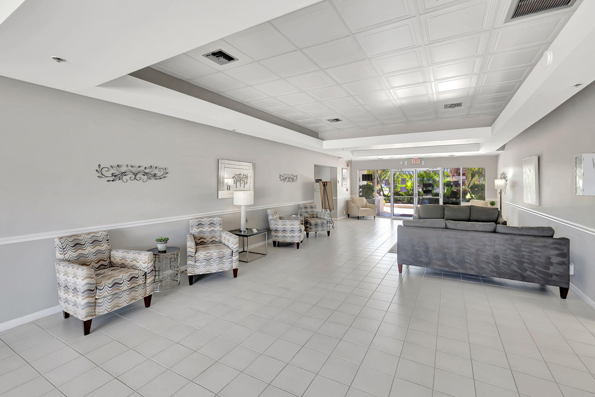 9070 Fairbanks Lane, Unit 4 Boca Raton, FL 33496 - Photo 30 of 39 CLUBHOUSE