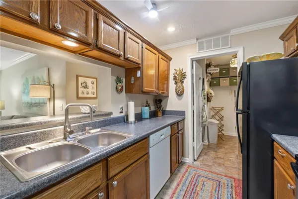 $1,900 | 525 Warm Springs Circle, Roswell, GA 30075