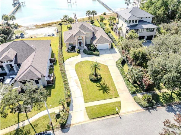 $1,700,000 | 2012 Pritchard Point Drive, Navarre, FL 32566