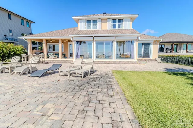 $1,800,000 | 2012 Pritchard Point Drive, Navarre, FL 32566