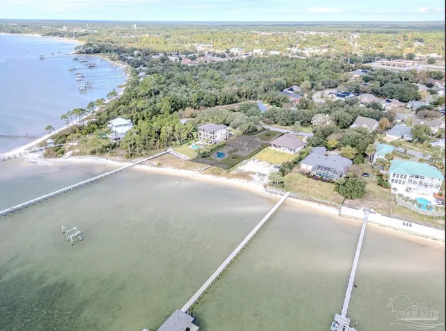 $1,800,000 | 2012 Pritchard Point Drive, Navarre, FL 32566