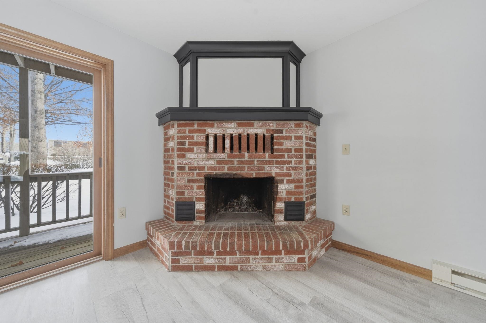 336 Intervale Road, Unit E4 Gilford, NH 03249 - Photo 13 of 26 Gallery Image 13