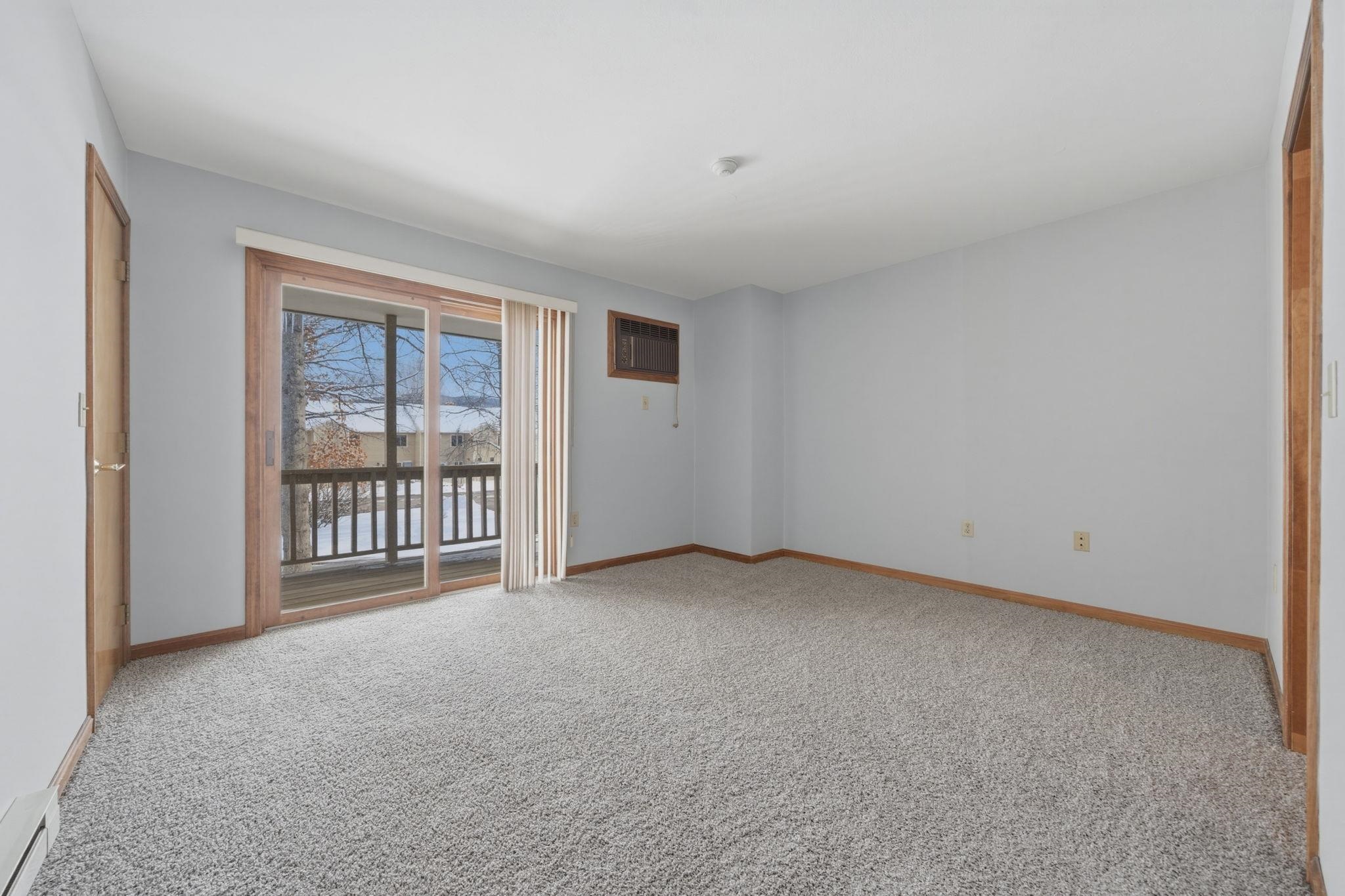 336 Intervale Road, Unit E4 Gilford, NH 03249 - Photo 15 of 26 Gallery Image 15