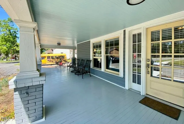 $2,600 | 101 South Briggs Avenue, Durham, NC 27703