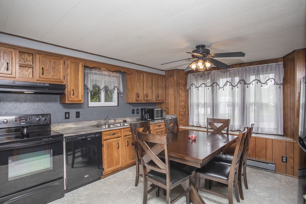 155 Easy Street Raynham, MA 02767 - Photo 11 of 29 Gallery Image 11