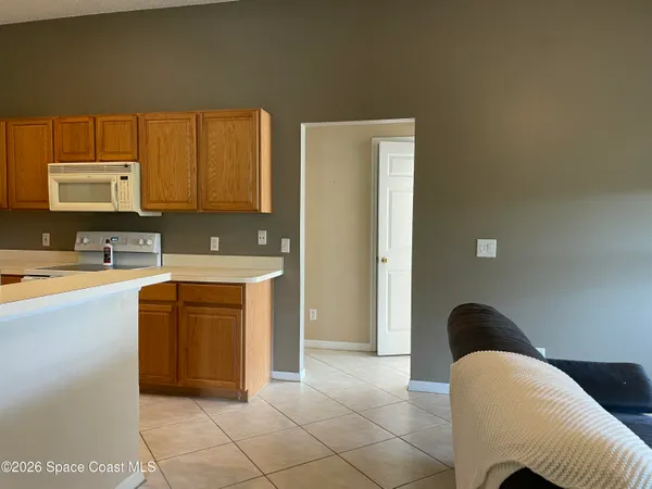 $2,200 | 4521 Decatur Circle, Melbourne, FL 32934