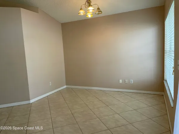 $2,200 | 4521 Decatur Circle, Melbourne, FL 32934