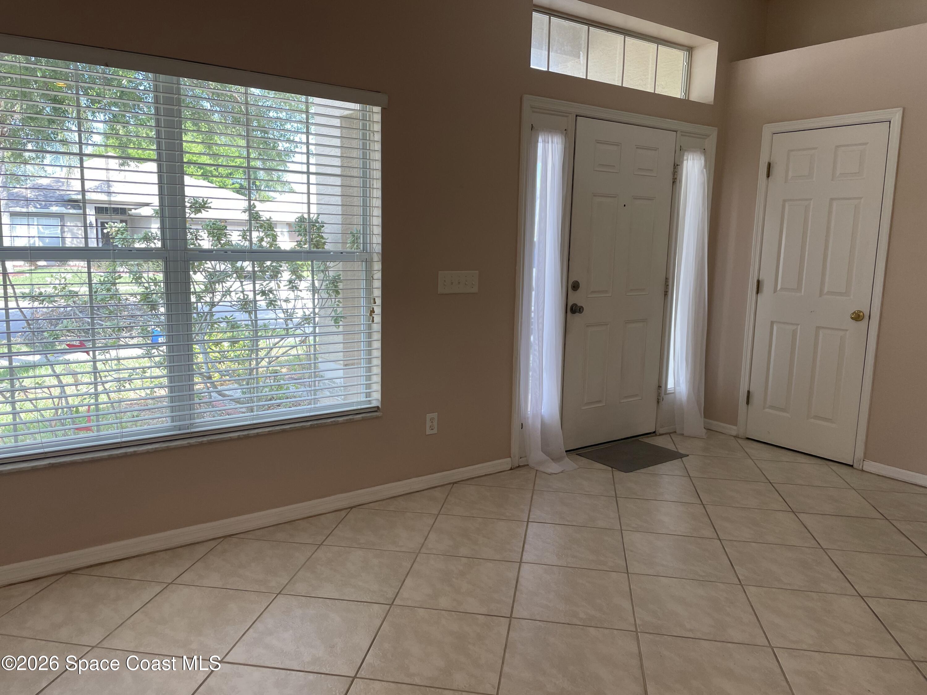 4521 Decatur Circle Melbourne, FL 32934 - Photo 5 of 30 IMG_6637