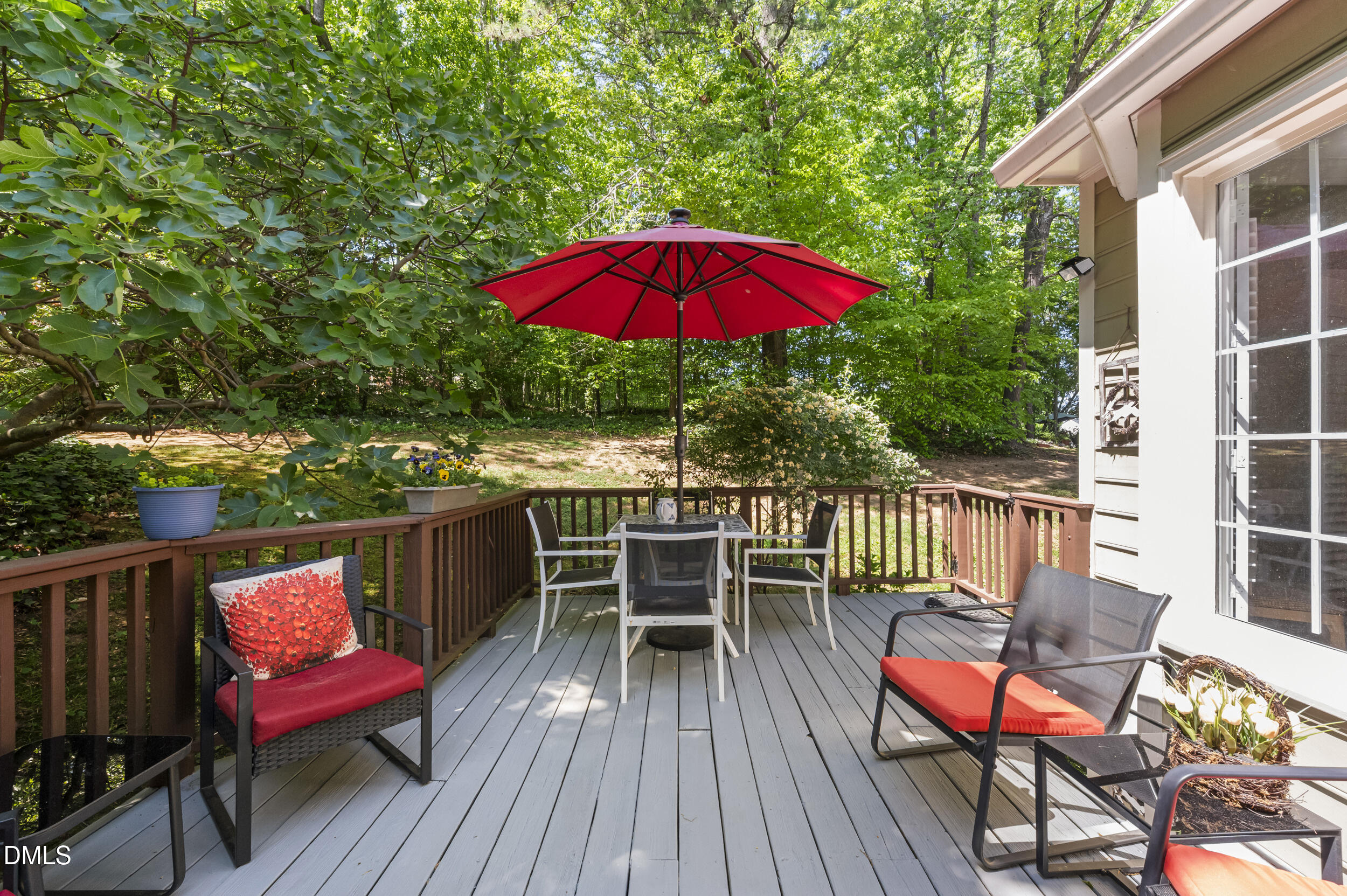 1407 Traherne Drive Raleigh, NC 27612 - Photo 24 of 37