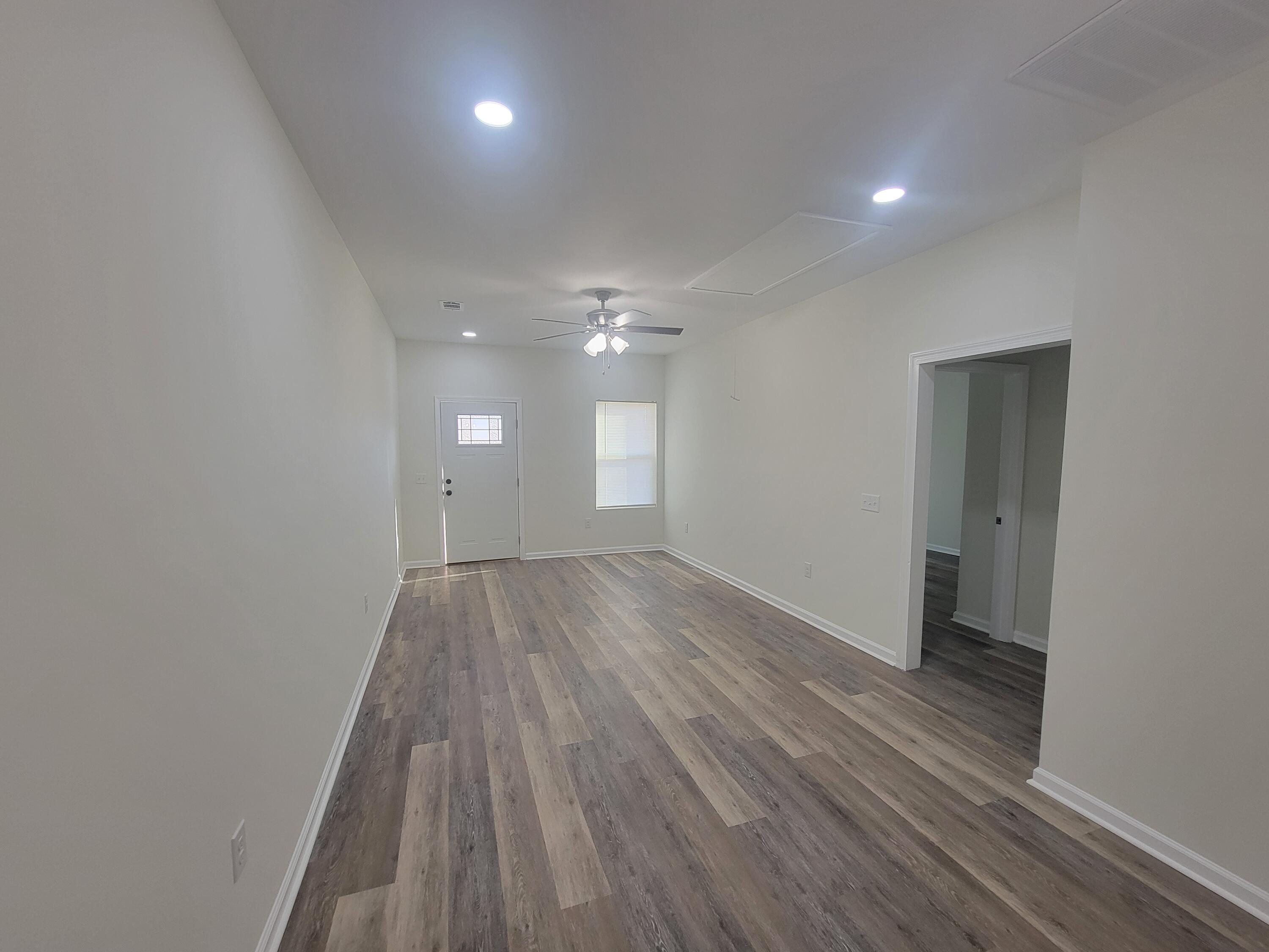 2122 Circular Drive, Unit B Augusta, GA 30906 - Photo 4 of 15 20260217_162535
