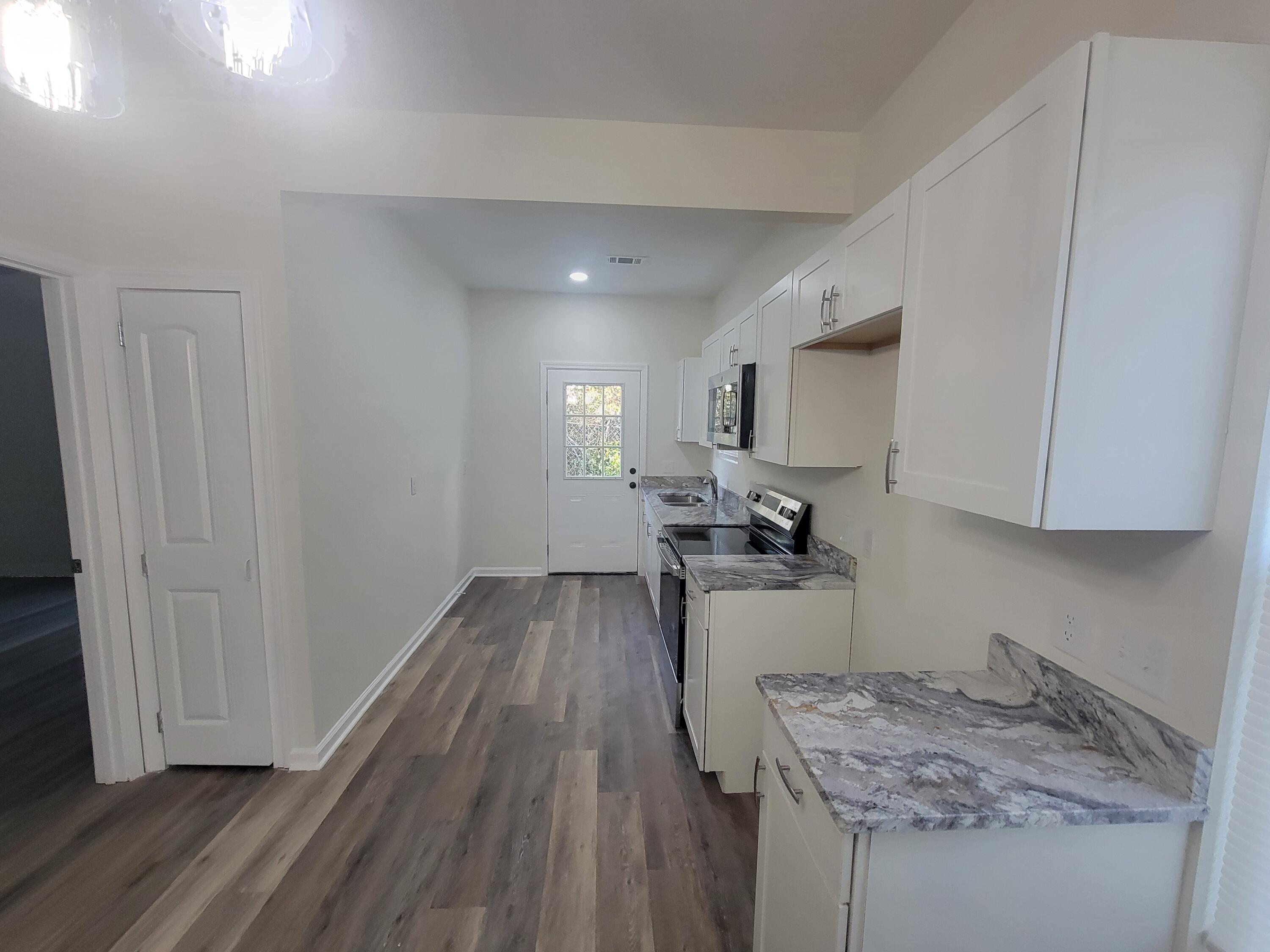 2122 Circular Drive, Unit B Augusta, GA 30906 - Photo 5 of 15 20260217_162539