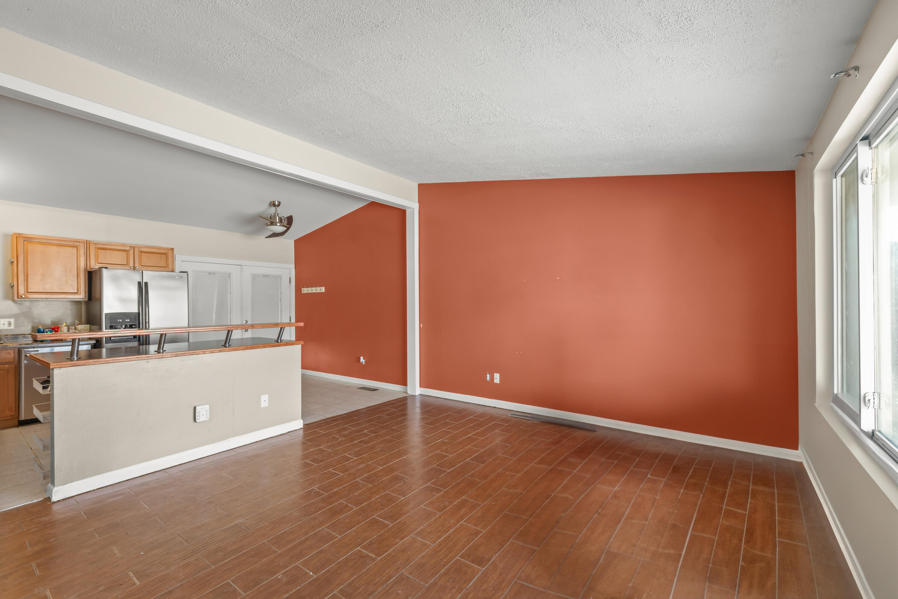 23319 Haig Street Taylor, MI 48180 - Photo 3 of 16 05 (1)