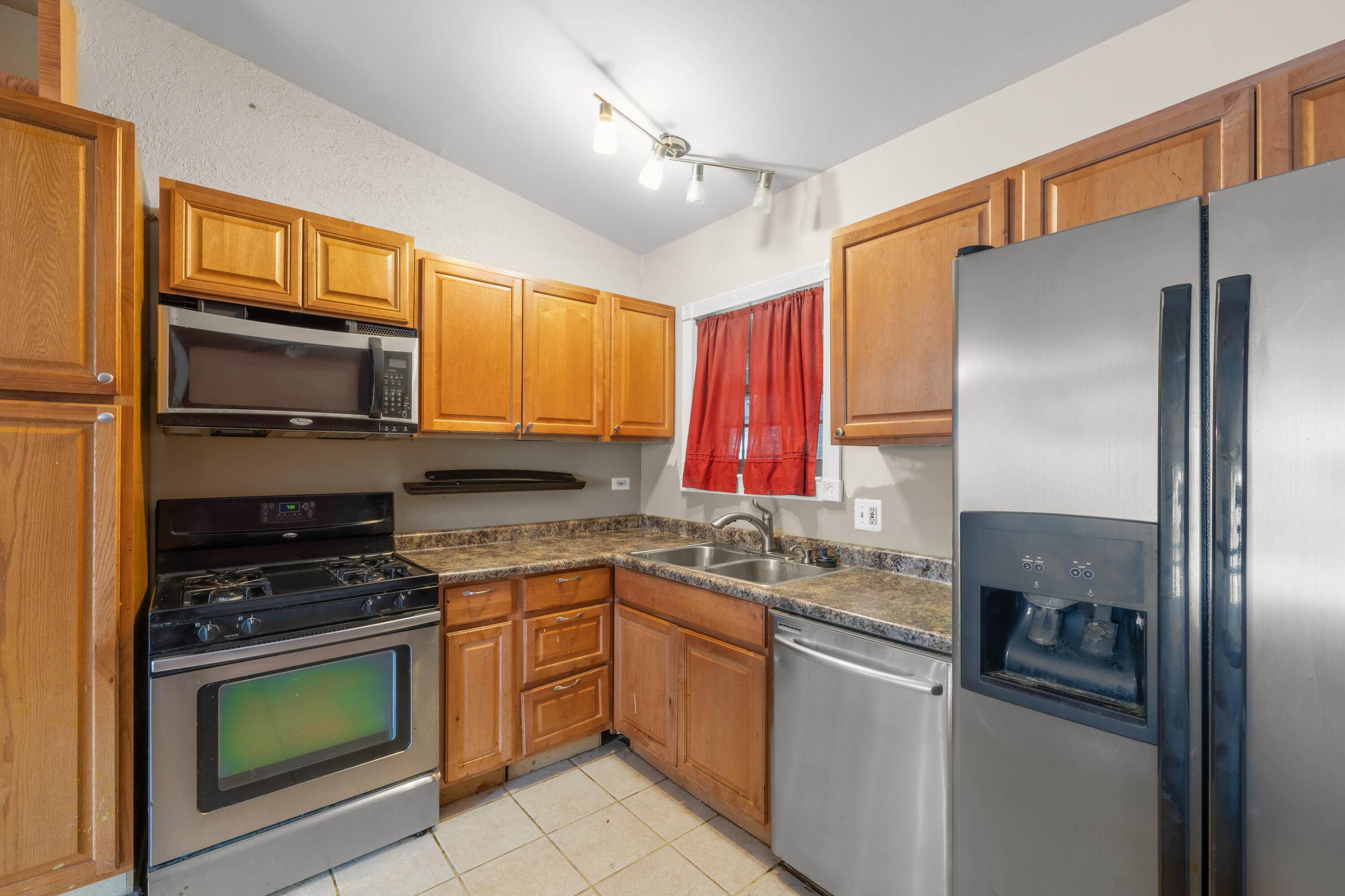 23319 Haig Street Taylor, MI 48180 - Photo 5 of 16 7 (14)