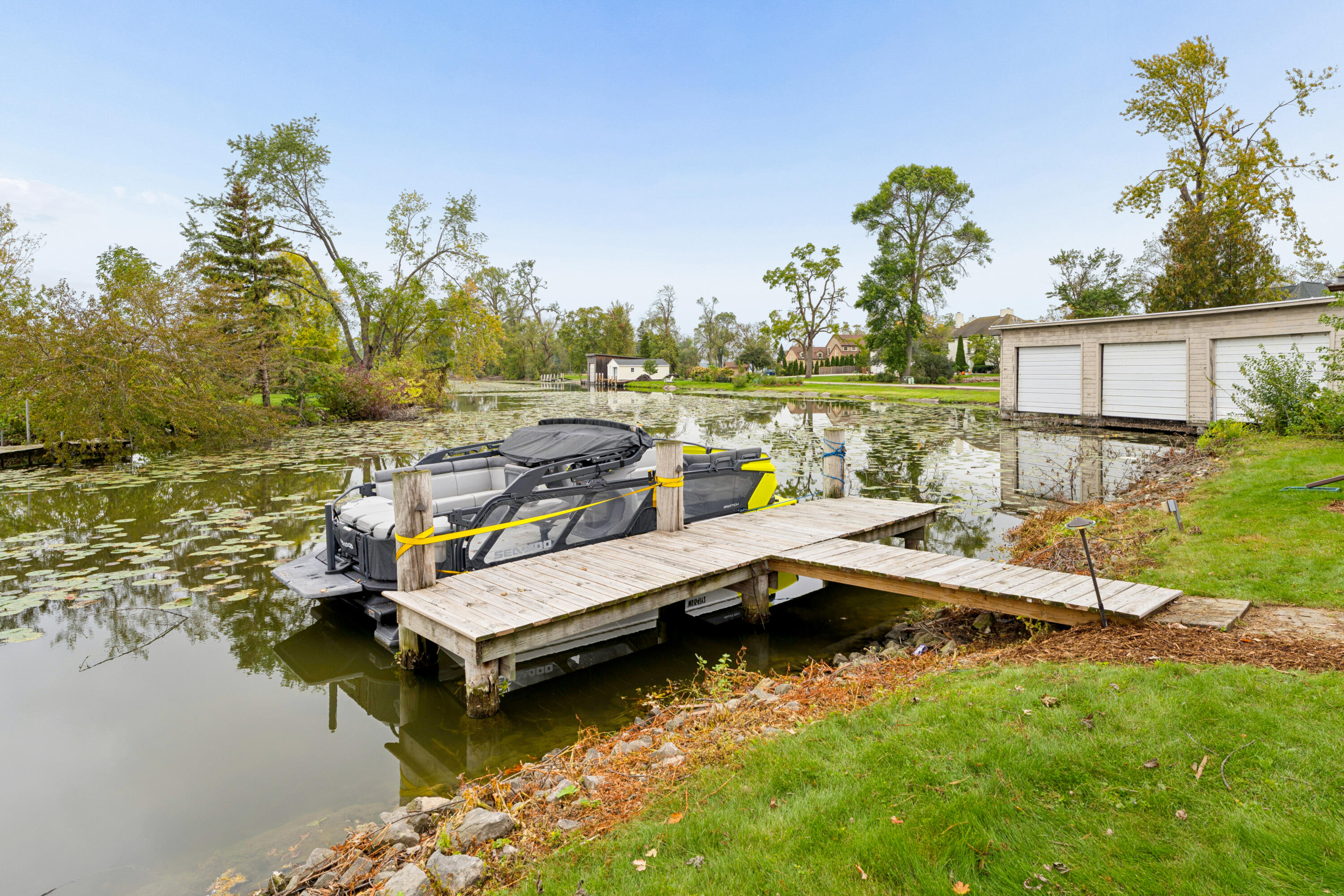 340 Lake Road Menasha, WI 54952 - Photo 72 of 76 Pier