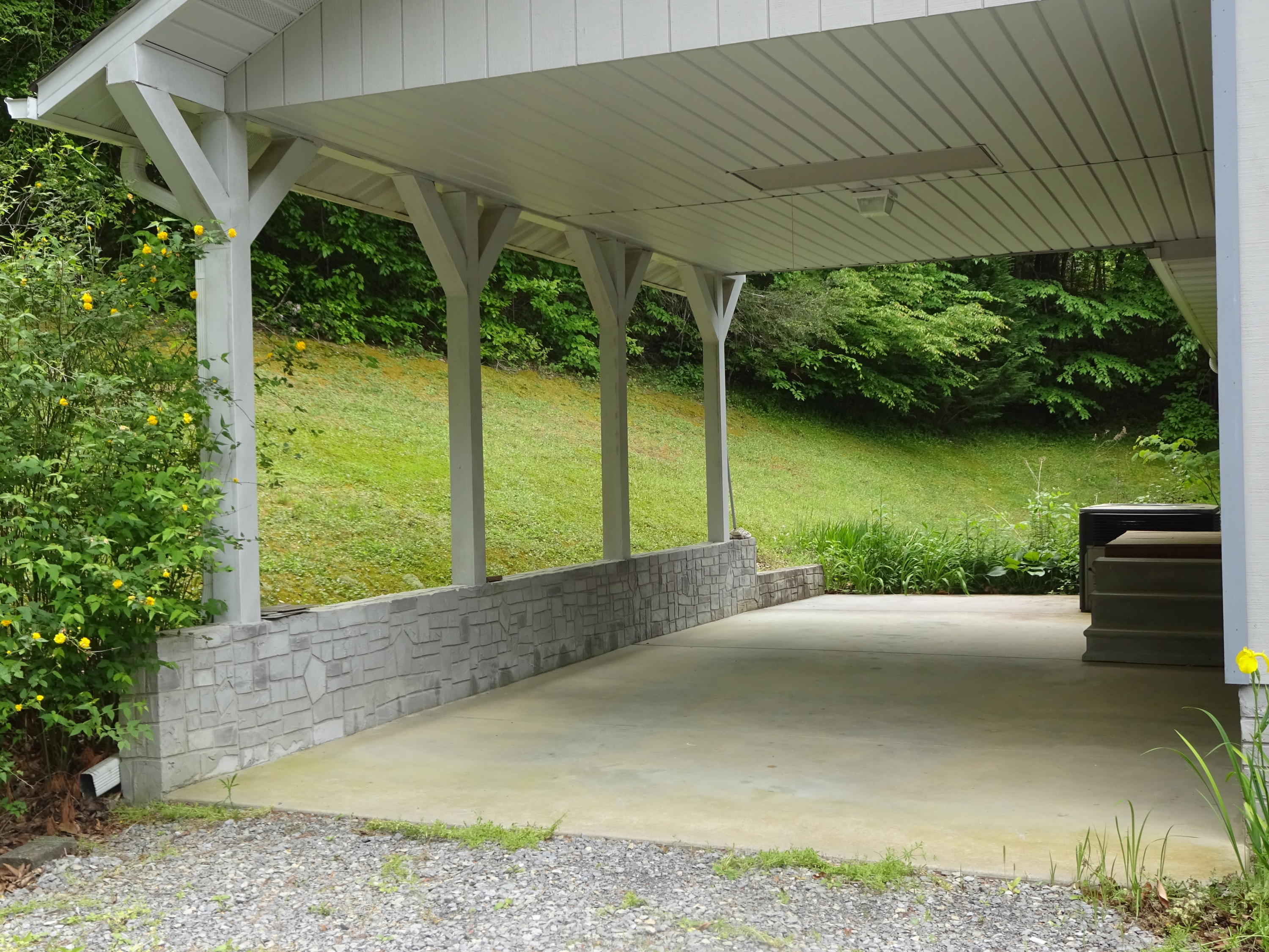 5718 Henry Town Road Sevierville, TN 37876 - Photo 4 of 30 DSC05884