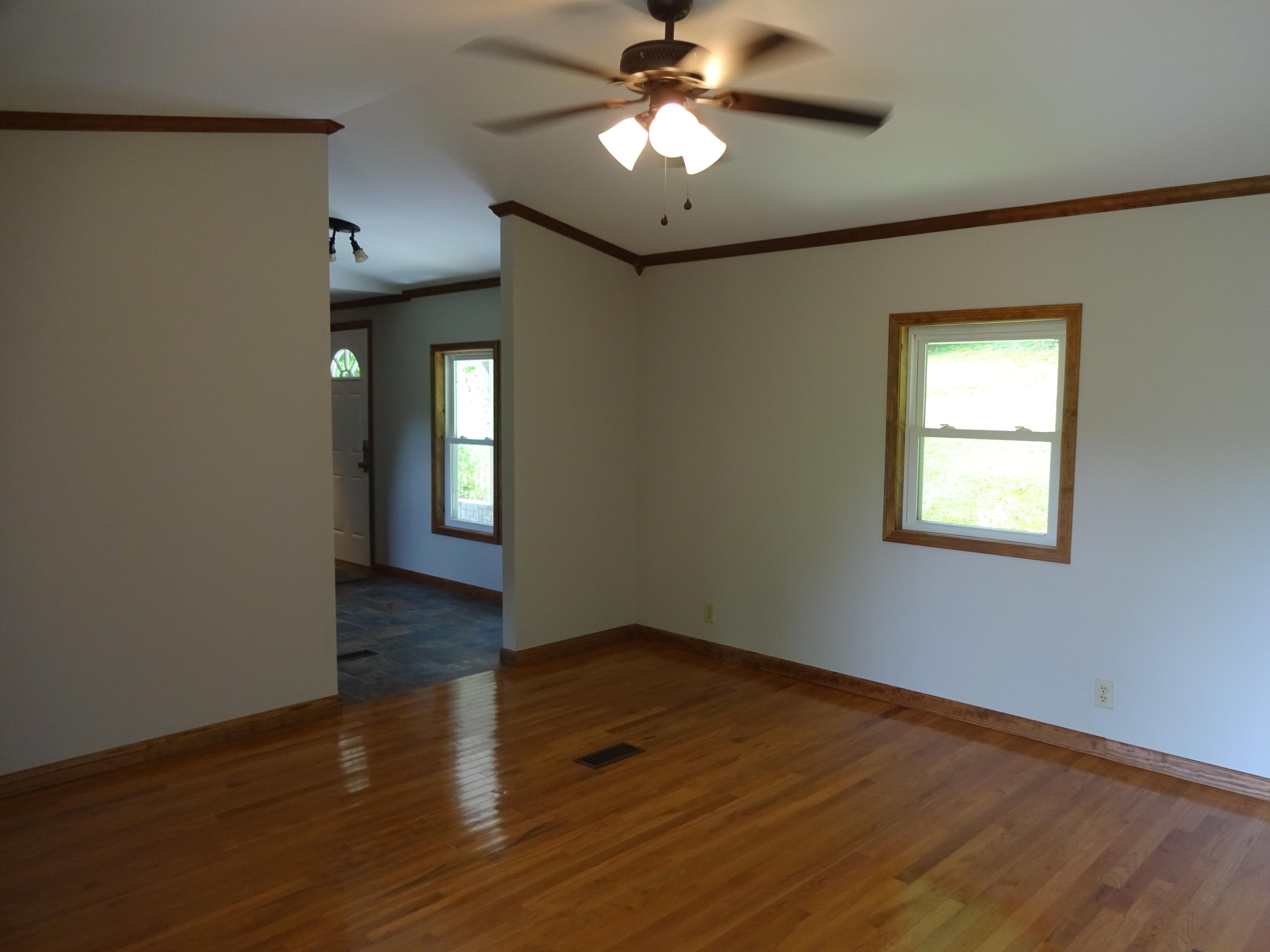 5718 Henry Town Road Sevierville, TN 37876 - Photo 7 of 30 DSC05873