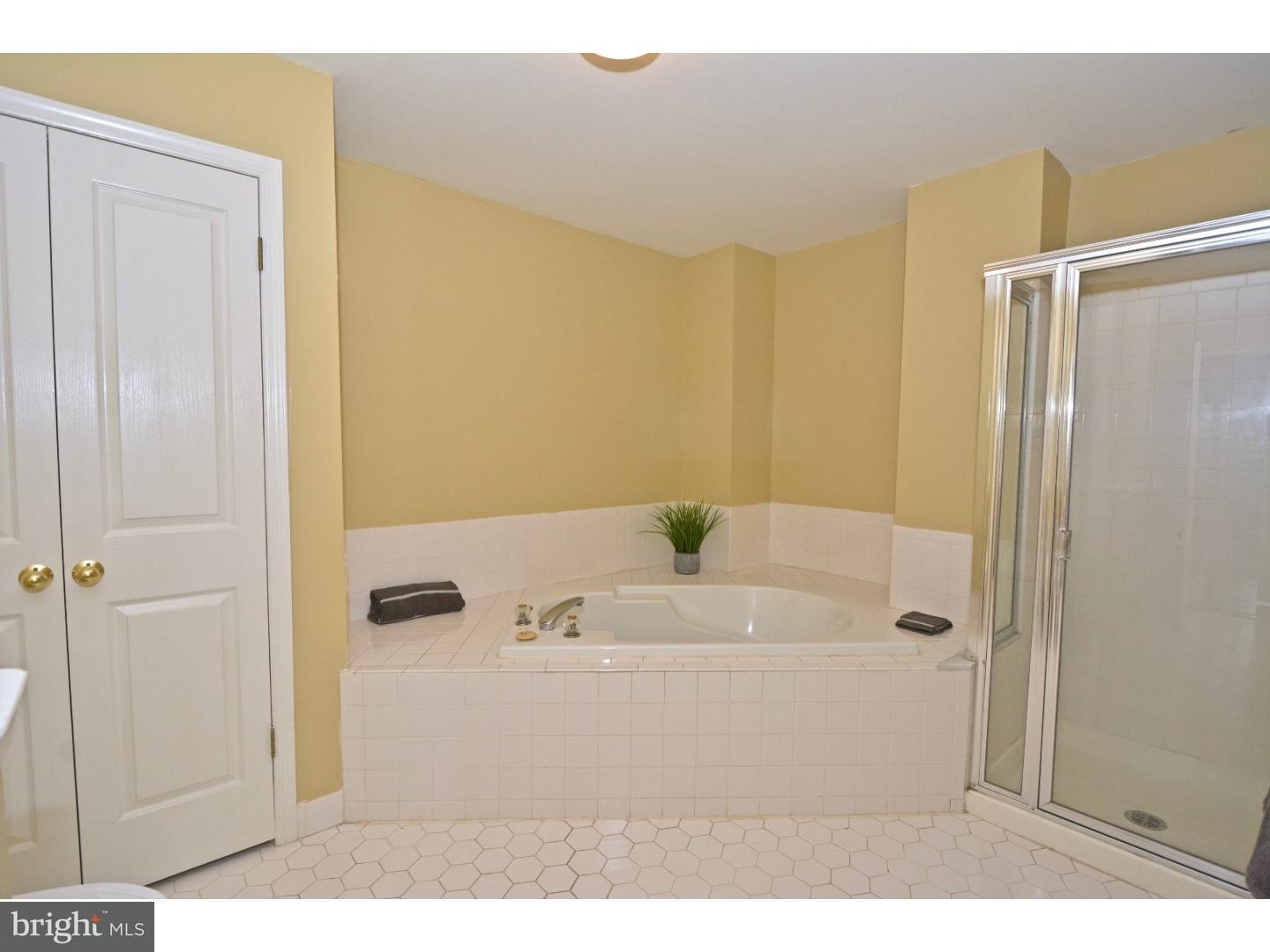 322 Brickhouse Road Princeton, NJ 08540 - Photo 13 of 20 Master Bathroom