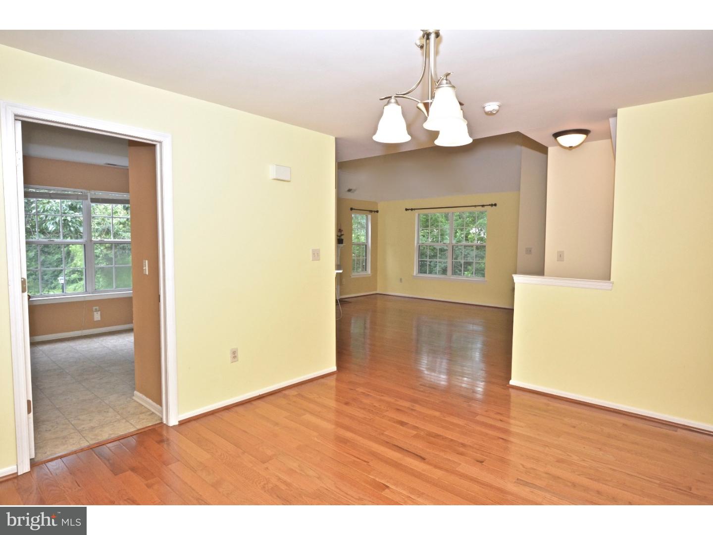 322 Brickhouse Road Princeton, NJ 08540 - Photo 9 of 20 Hallway