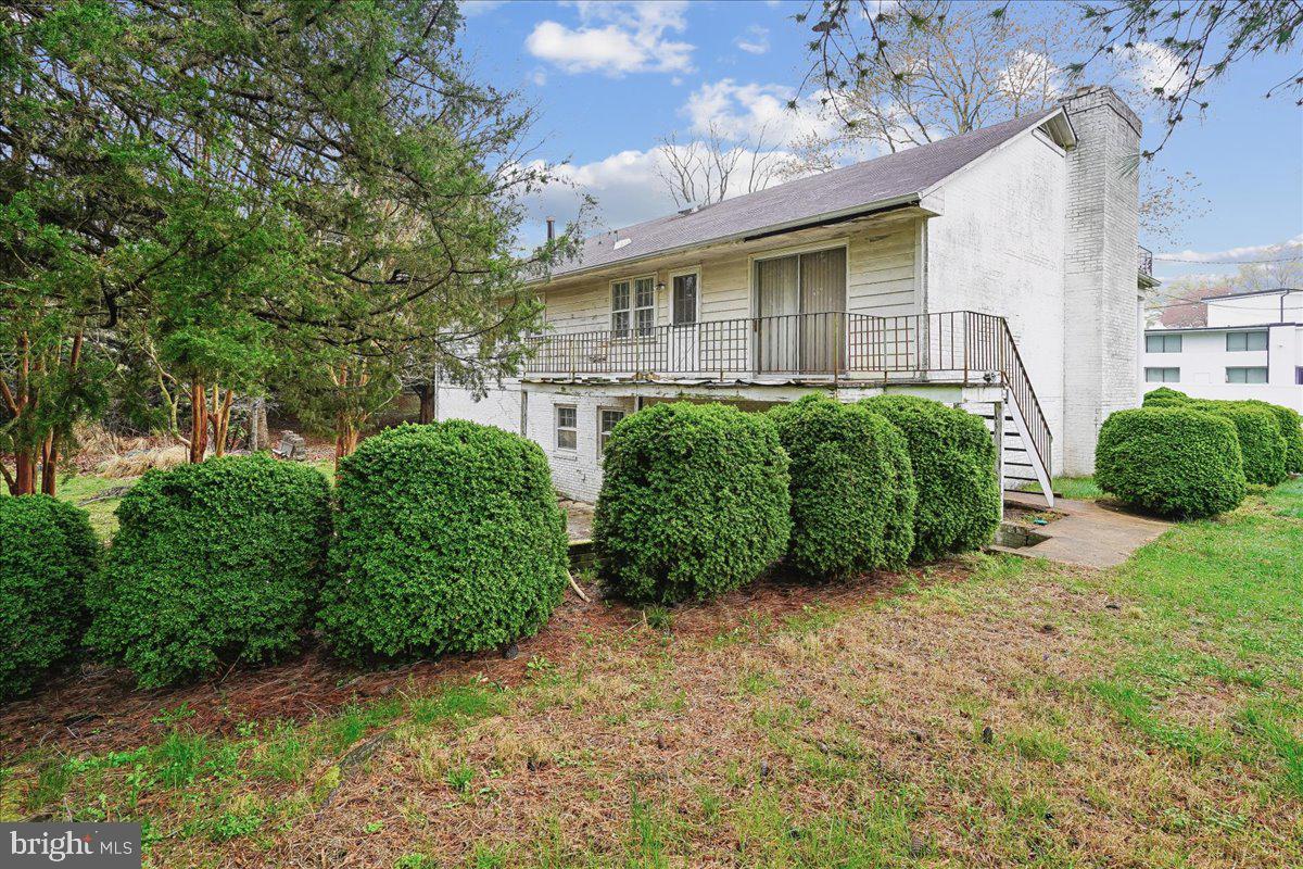 12326 Riverview Road Fort Washington, MD 20744 - Photo 21 of 23 Side and Backyard