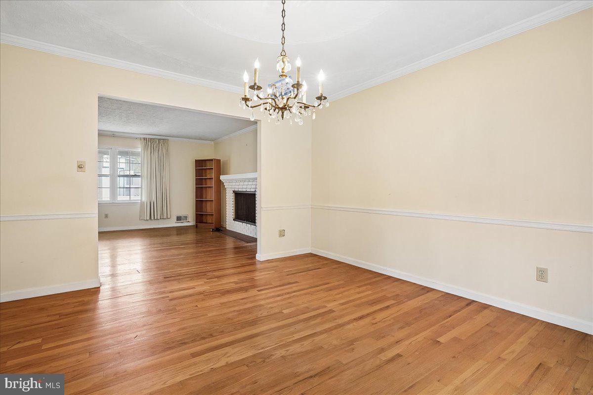 12326 Riverview Road Fort Washington, MD 20744 - Photo 8 of 23 Formal Dining Room