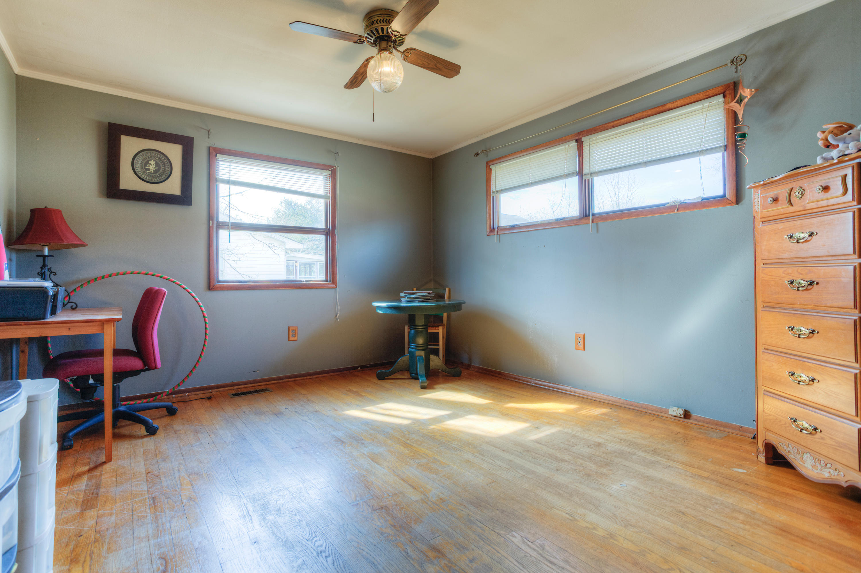 5401 Bluefield Road Knoxville, TN 37921 - Photo 15 of 20 Bedroom Three_002
