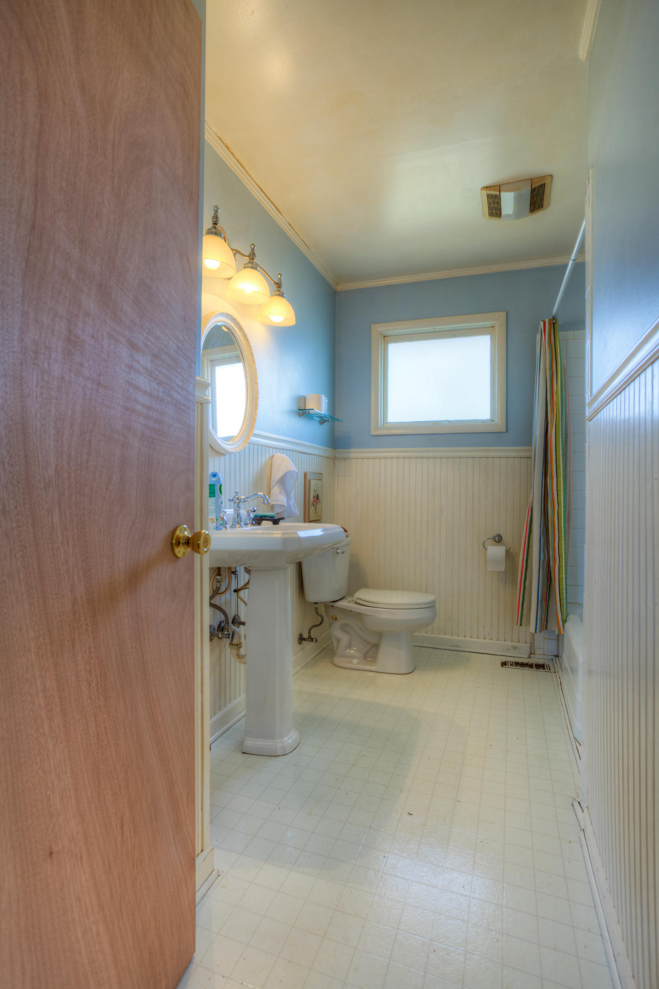 5401 Bluefield Road Knoxville, TN 37921 - Photo 17 of 20 Bath_001
