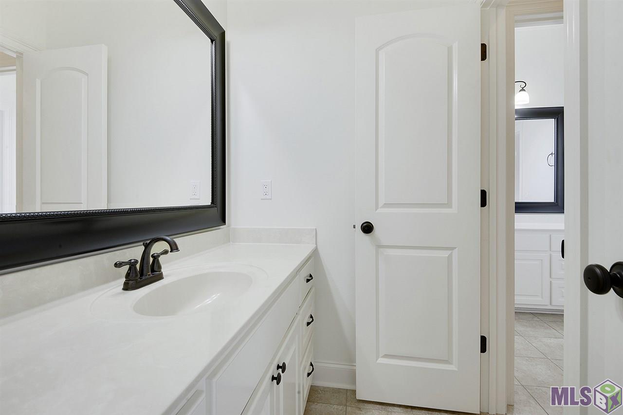 10483 Buddy Gore Road Gonzales, LA 70737 - Photo 15 of 21 Bathroom 2
