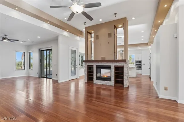 $1,800,000 | 928 Santa Helena Avenue, Henderson, NV 89002