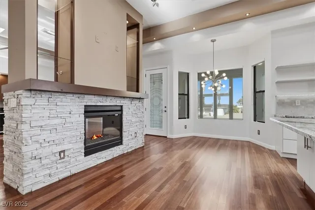 $1,800,000 | 928 Santa Helena Avenue, Henderson, NV 89002