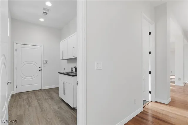 $1,800,000 | 928 Santa Helena Avenue, Henderson, NV 89002