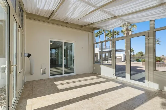 $1,800,000 | 928 Santa Helena Avenue, Henderson, NV 89002