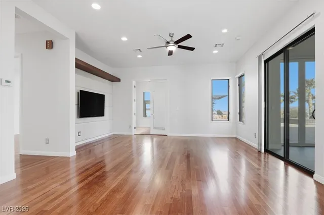 $1,800,000 | 928 Santa Helena Avenue, Henderson, NV 89002