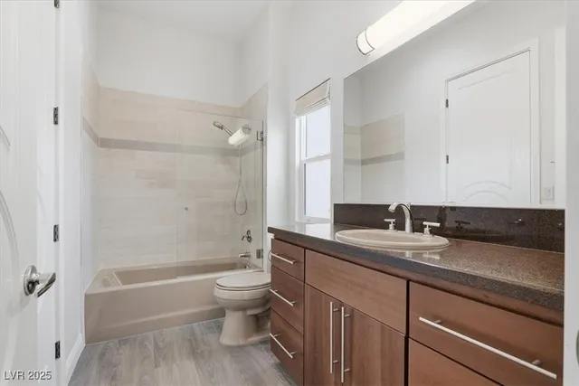 $1,800,000 | 928 Santa Helena Avenue, Henderson, NV 89002