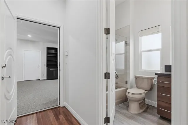 $1,800,000 | 928 Santa Helena Avenue, Henderson, NV 89002